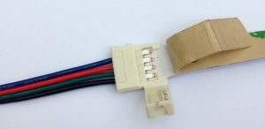 LED tape start-lead connector (open)