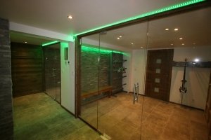 Chalet entrance hall with RGB LEDs set to green light