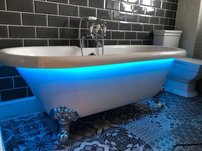 Hidden LEDs fitted under bathtub lip