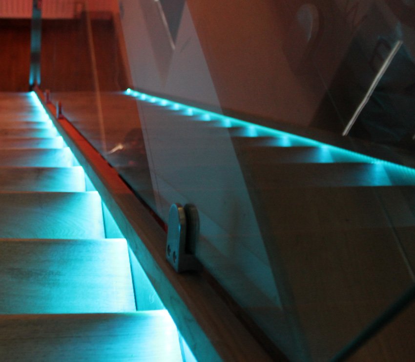Choose LEDS for handrails, guards and bannisters